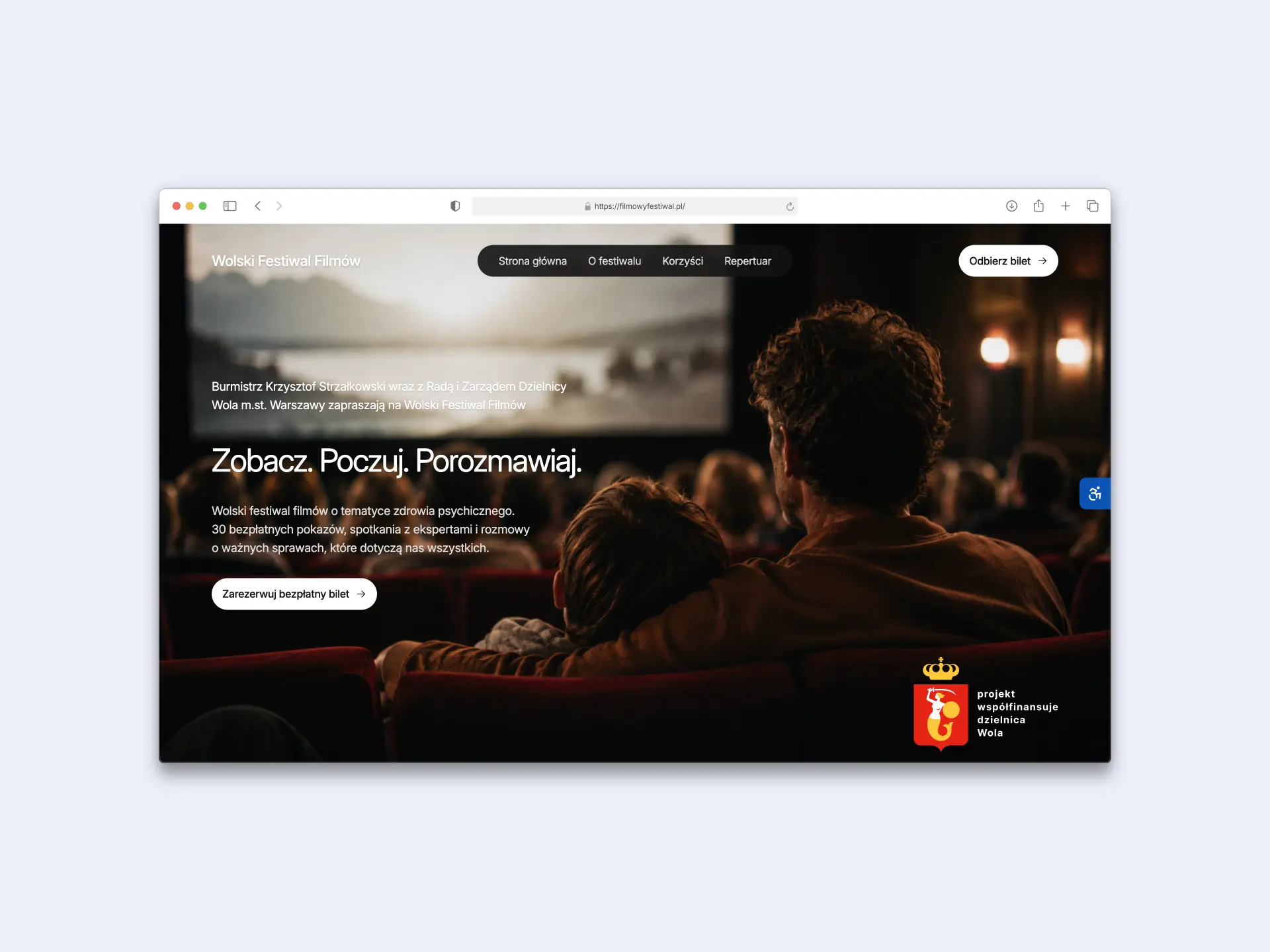 Strona główna Wolskiego Festiwalu Filmów o Zdrowiu Psychicznym z hasłem „Zobacz. Poczuj. Porozmawiaj.” oraz informacją o bezpłatnych pokazach filmowych na Woli.